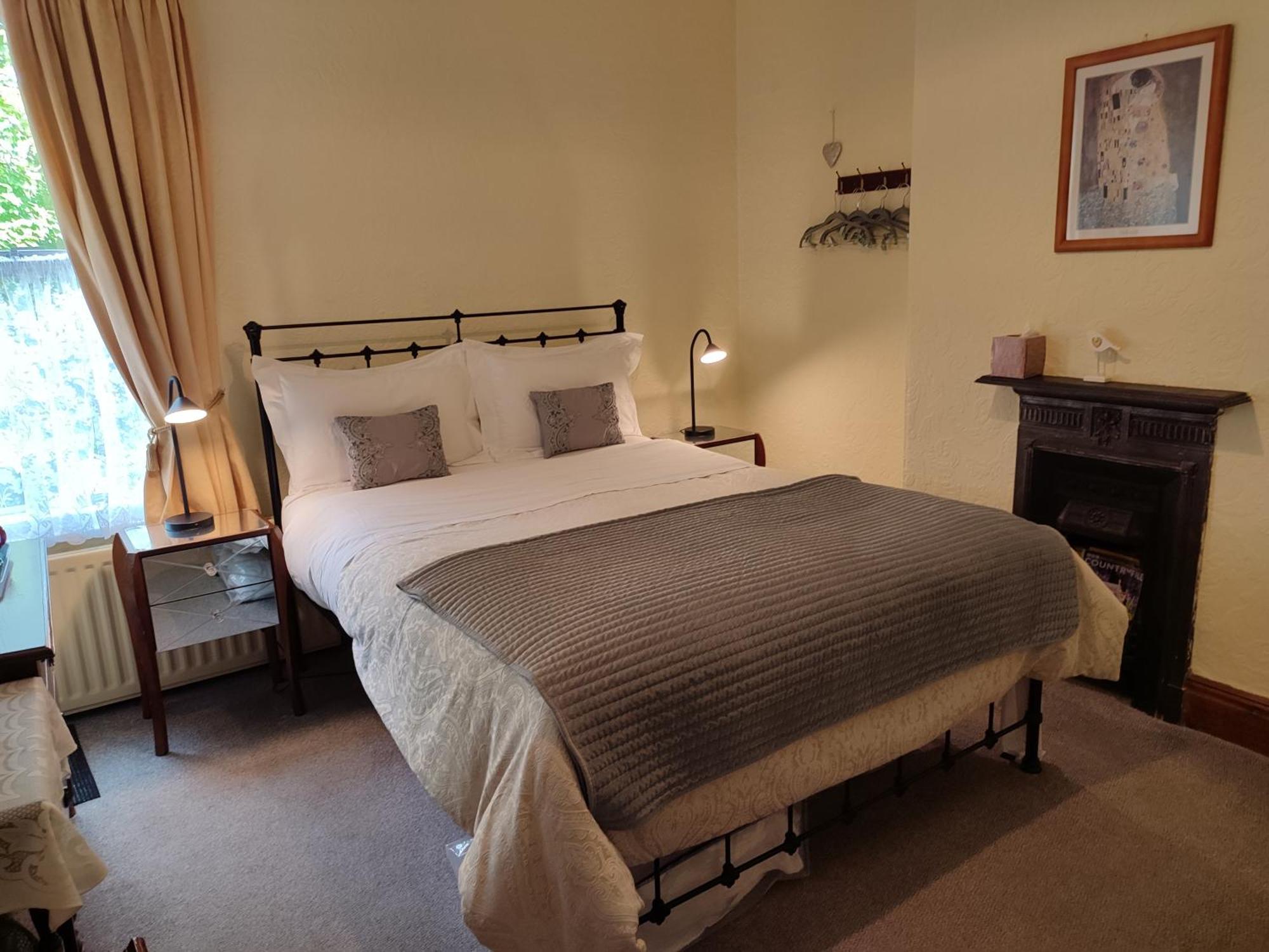 Anton Guest House Bed And Breakfast Shrewsbury Zewnętrze zdjęcie