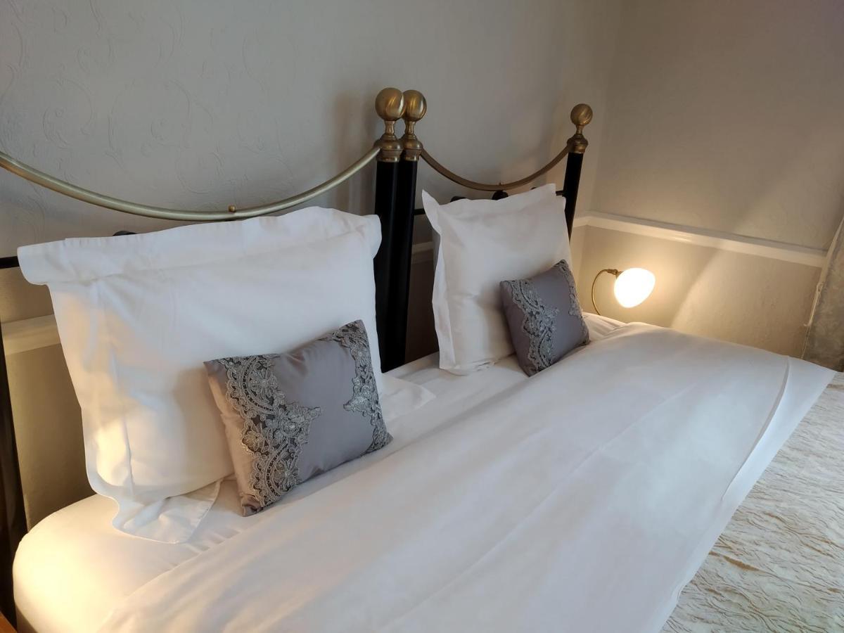 Anton Guest House Bed And Breakfast Shrewsbury Zewnętrze zdjęcie